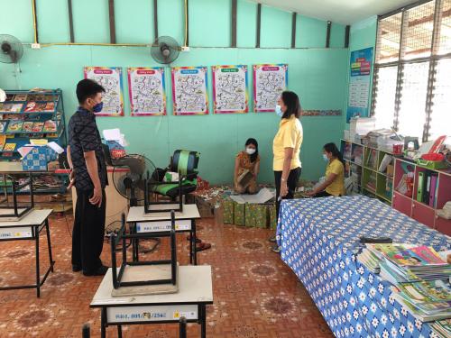สพป.หนองคาย เขต 1 ตรวจเยี่ยมโรงเรียนและติดตามการจัดการเรียนการสอนโดยใช้รูปแบบ ON-HAND โรงเรียนบ้านโคกแมงเงา 