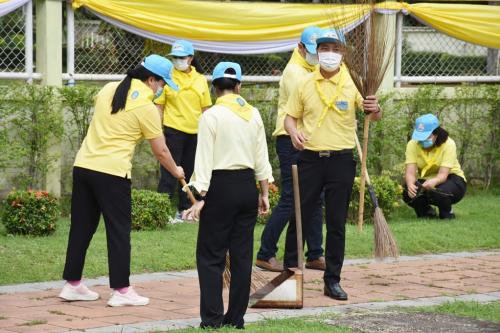 สพป.หนองคาย เขต 1 ดำเนินกิจกรรมจิตอาสาพัฒนาเนื่องในโอกาสวันฉัตรมงคล ประจำปีพุทธศักราช 2565