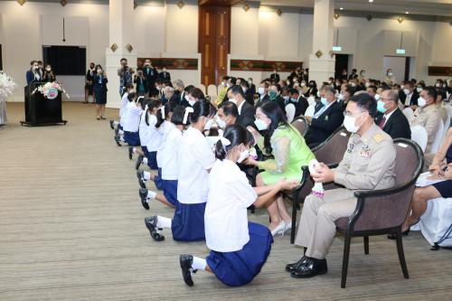 ผอ.สพป.หนองคาย เขต 1 ร่วมพิธีเปิดการสัมมนาผู้บริหารโรงเรียนไทยรัฐวิทยา ครั้งที่ 40 ประจำปี 2565