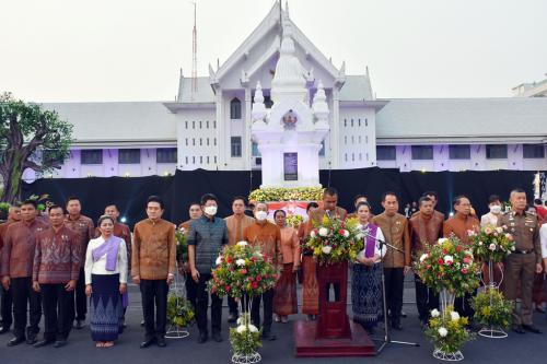 สพป.หนองคาย เขต 1 ร่วมพิธีเปิดงานฉลองอนุสาวรีย์ปราบฮ่อ ใต้ร่มพระบารมี 196 ปี เมืองหนองคาย