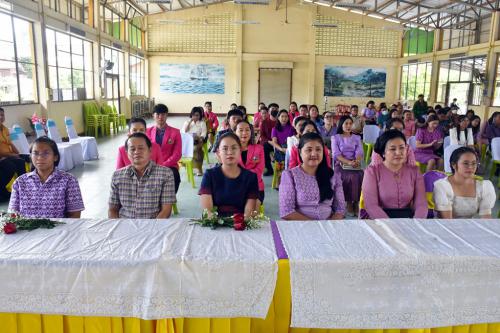 สพป.หนองคาย เขต 1 ร่วมเป็นเกียรติพิธีเปิดการอบรมเชิงปฏิบัติการระบบสารสนเทศ การใช้ Google from เพื่อการเรียนการสอน