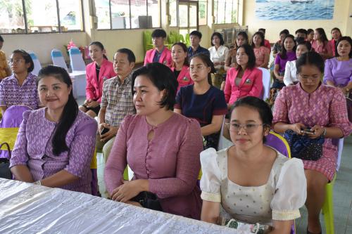 สพป.หนองคาย เขต 1 ร่วมเป็นเกียรติพิธีเปิดการอบรมเชิงปฏิบัติการระบบสารสนเทศ การใช้ Google from เพื่อการเรียนการสอน