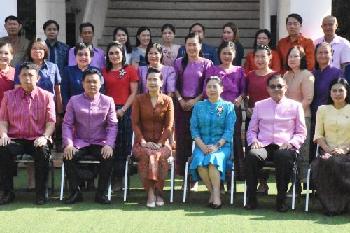 สพป.หนองคาย เขต 1 รวมใจใส่ผ้าไทยทุกวันศุกร์ ร่วมอนุรักษ์ฟื้นฟู สนับสนุน ส่งเสริม และสืบสานเอกลักษณ์ประจำชาติไทย