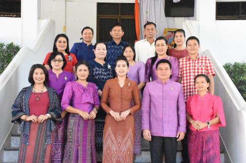 สพป.หนองคาย เขต 1 รวมใจใส่ผ้าไทยทุกวันศุกร์ ร่วมอนุรักษ์ฟื้นฟู สนับสนุน ส่งเสริม และสืบสานเอกลักษณ์ประจำชาติไทย